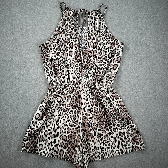 White Birch Animal Print Romper Jumpsuit Shorts Size Medium Sleeveless Tie Waist - Picture 8 of 9